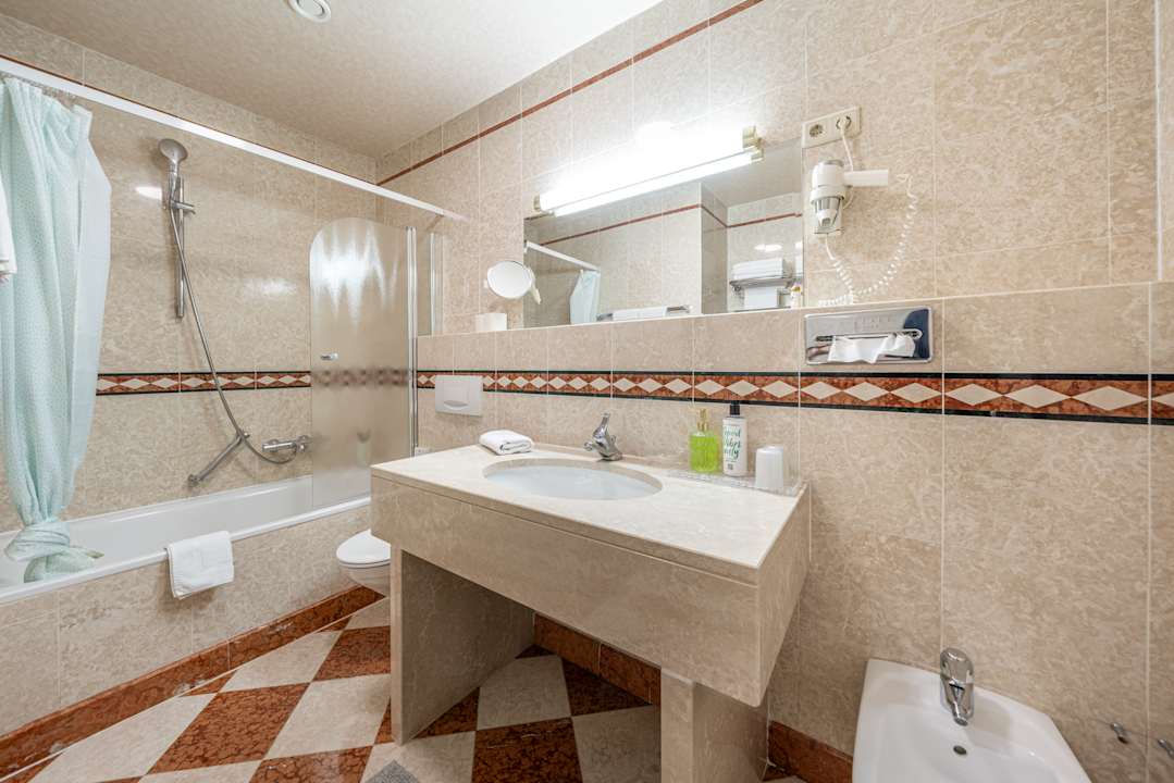 Zimmer Hotel Neue Post