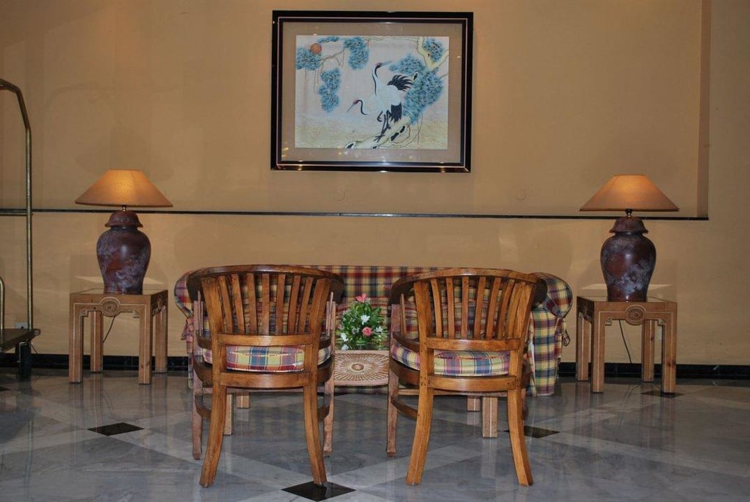 Geschmackvolle Lobby Coral La Quinta Park Suites