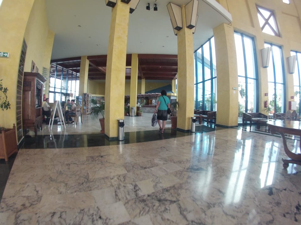 Ein Teil der Halle Sandos Papagayo