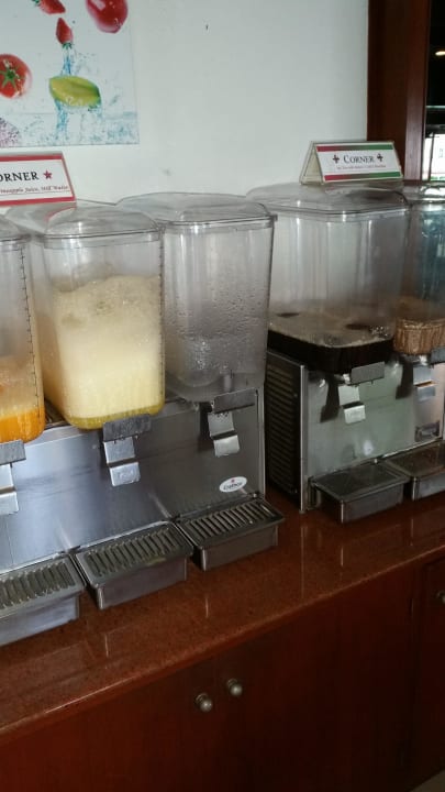 Buffet  Best Western Phuket Ocean Resort