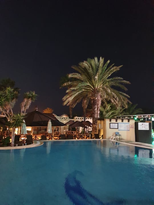 Pool Hotel Paradis Palace