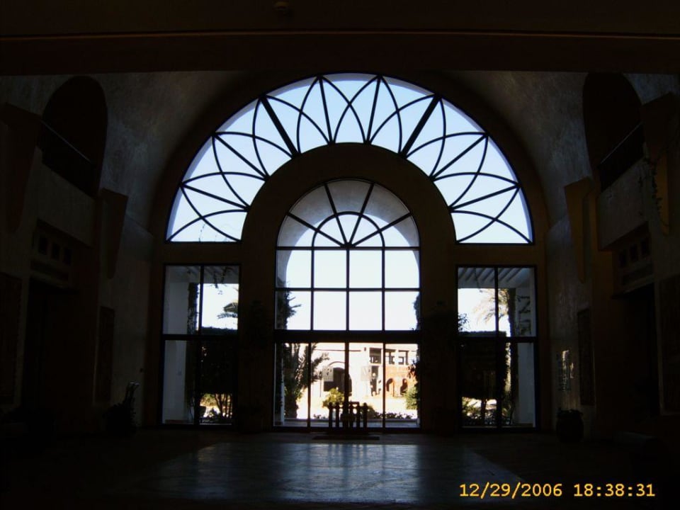Der imposante Eingang Hotel Djerba Resort
