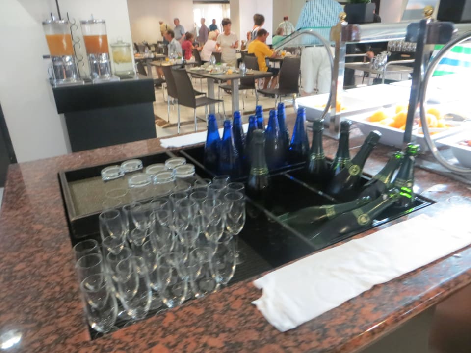 Sekt zum Frühstück Meliá Costa del Sol