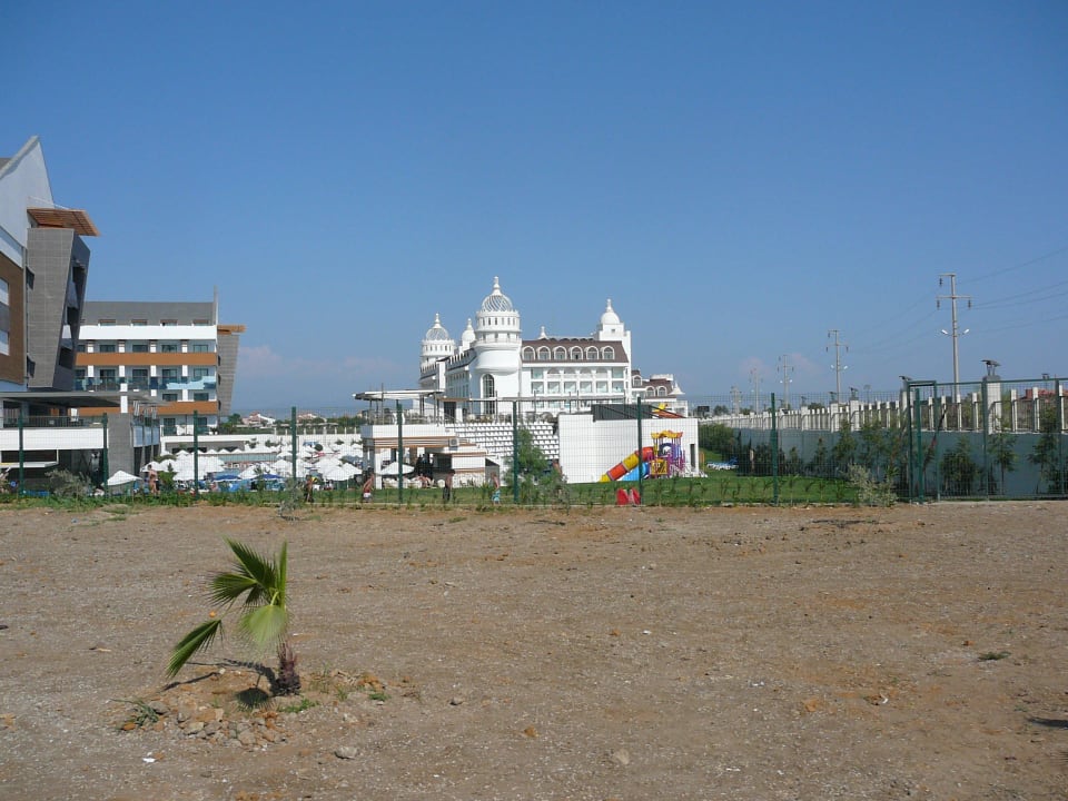 Anfahrt zu Hotel Terrace Elite Resort