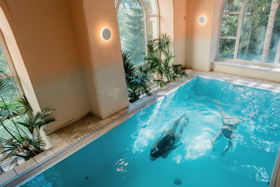 Pool Selina Bad Gastein