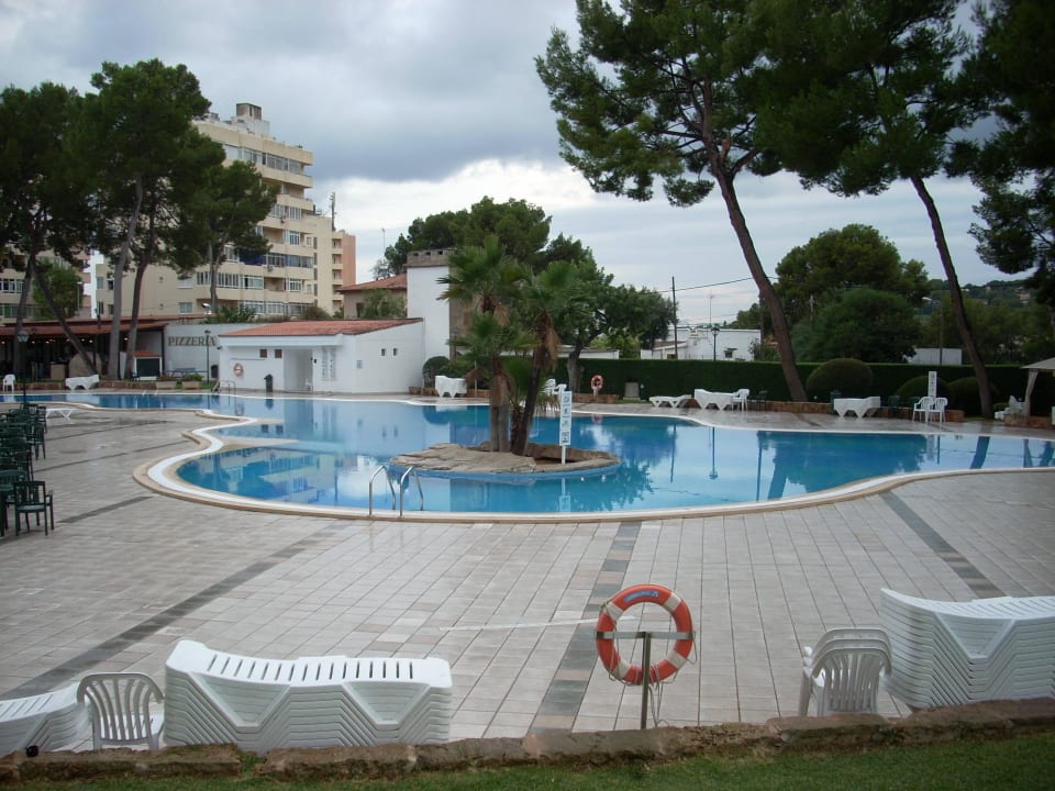 Pool BQ Belvedere Hotel