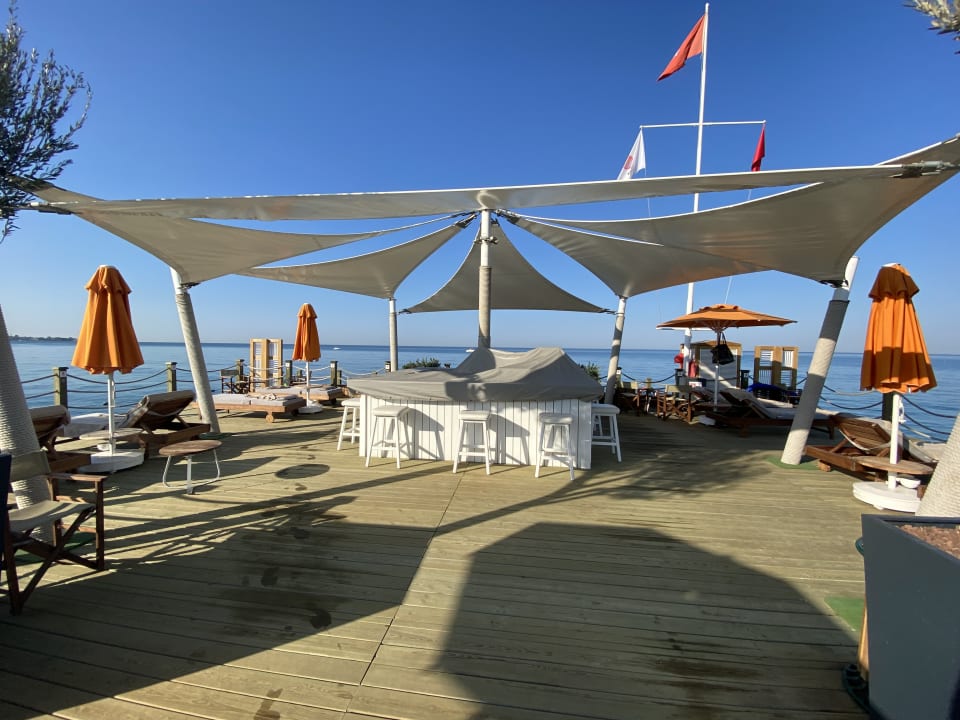 Strand Arum Barut Collection