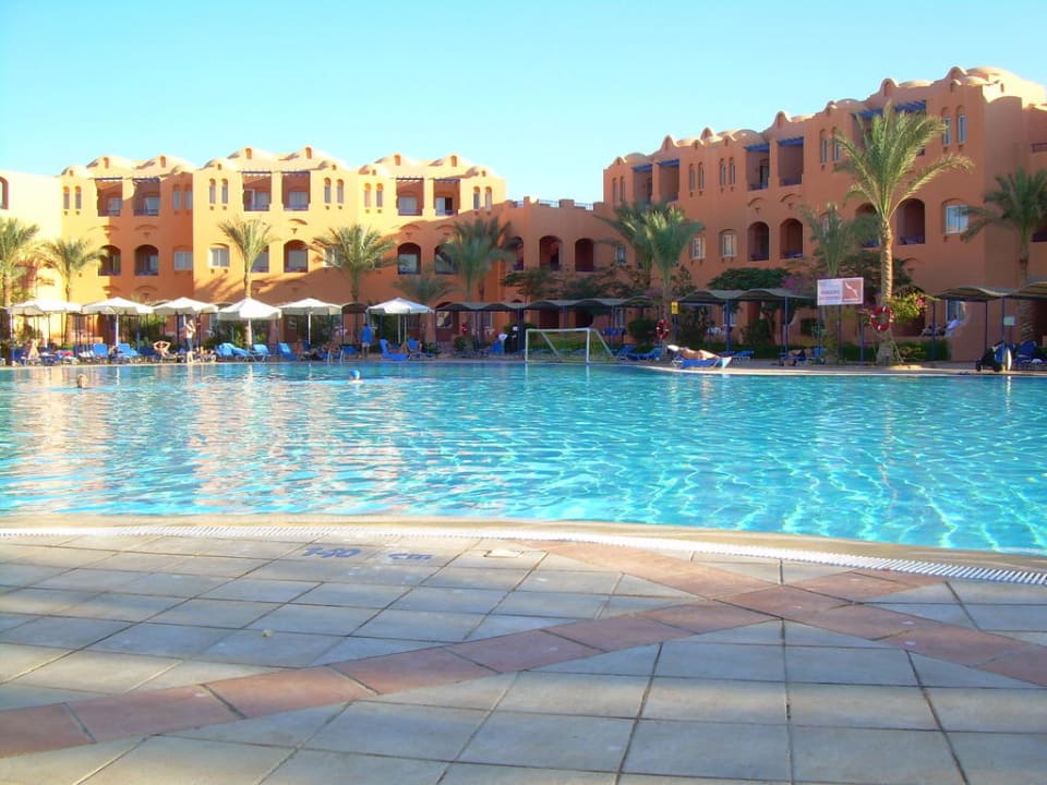 Großer Pool Jaz Makadi Oasis Resort