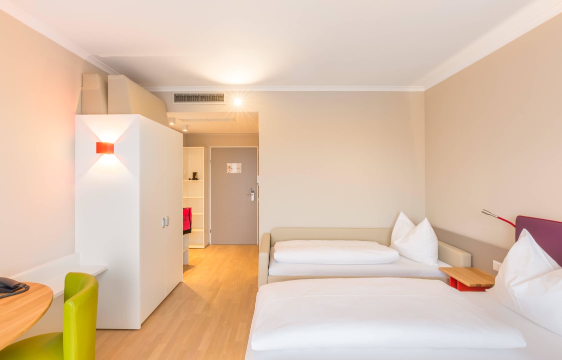 Single mit Kind All In Red Thermenhotel