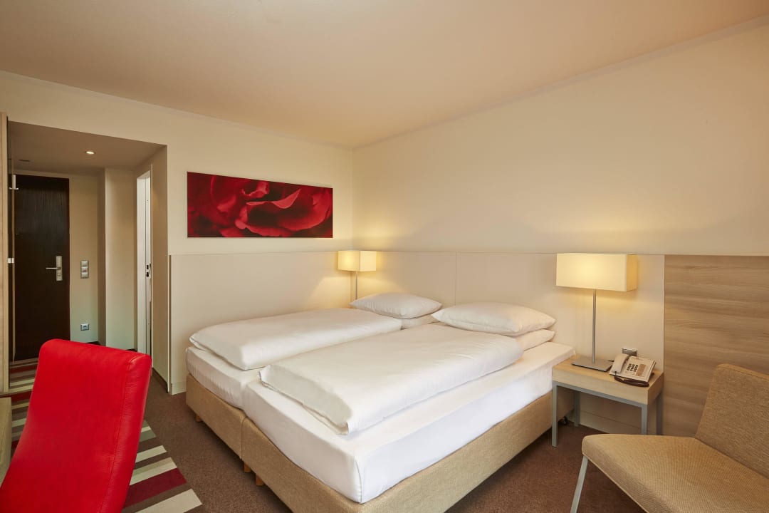 Doppelzimmer H+ Hotel Bad Soden