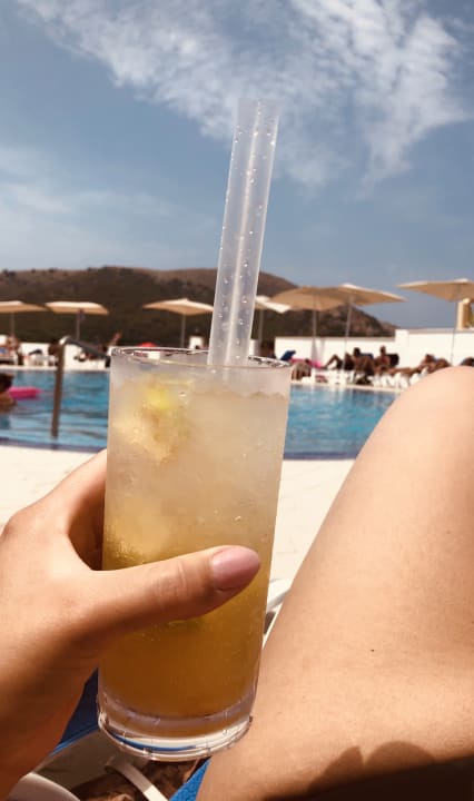 Pool HSM Regana - Adults Only