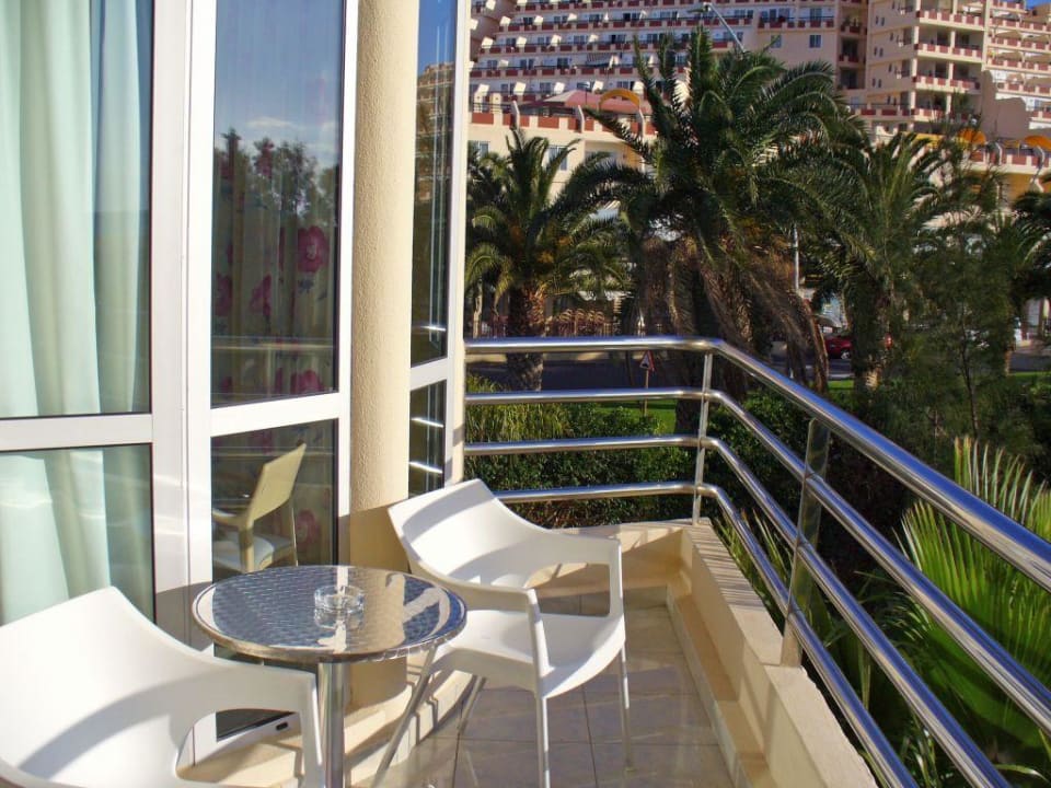 Balkonausblick Richtung Hotelburgen IFA Altamarena by Lopesan Hotels