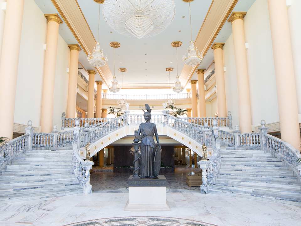 Lobby Apartments Palas Pineda