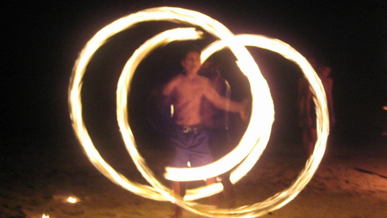 Feuershow am Strand Koh Chang Paradise Resort & Spa