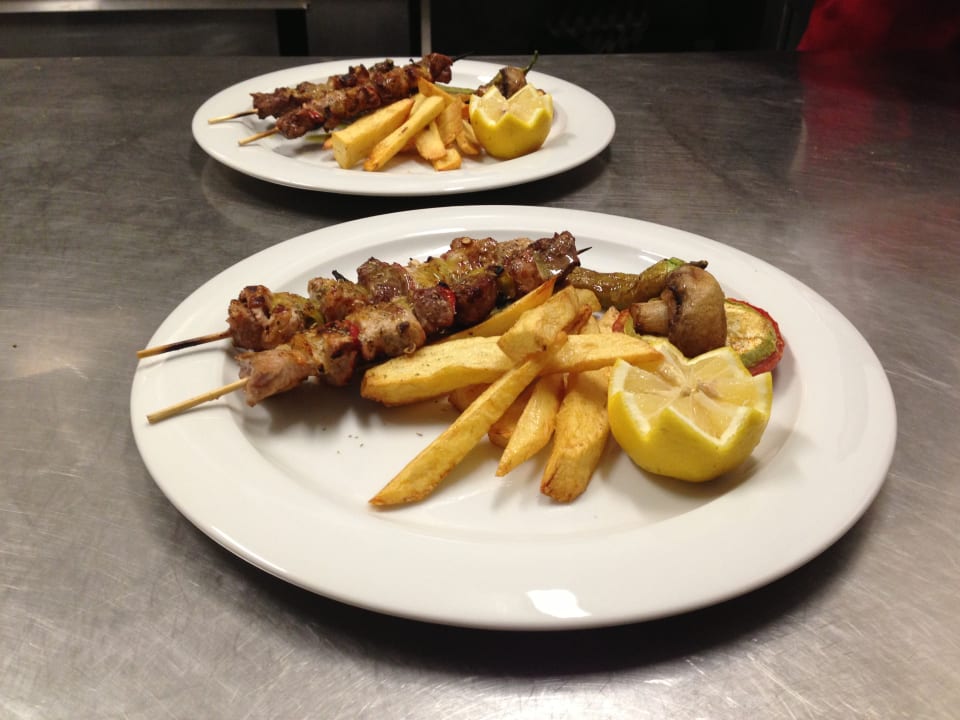 Restaurant Vournelis Beach