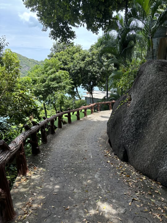 Gartenanlage Panviman Resort Koh Phangan
