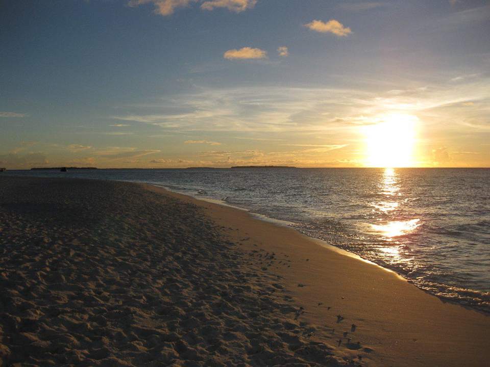 Strand Westseite NH Collection Maldives Reethi Resort