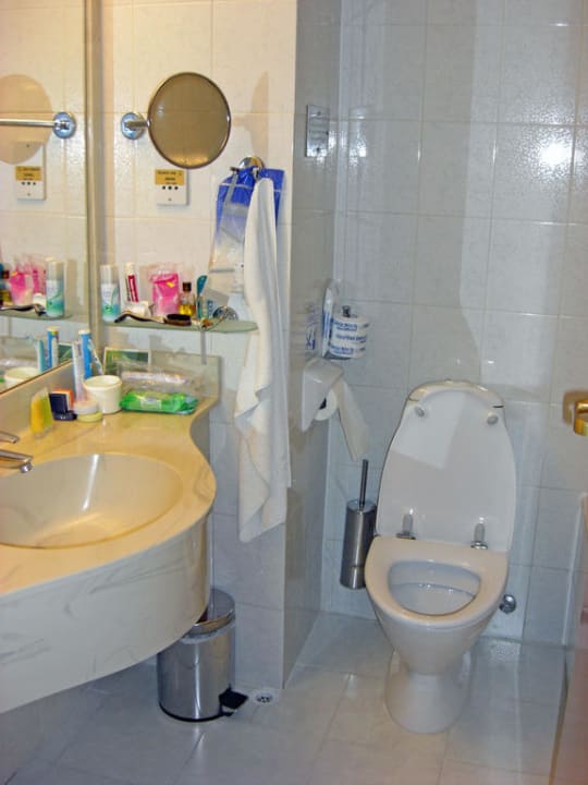Badezimmer Hotel Nissi Beach Resort
