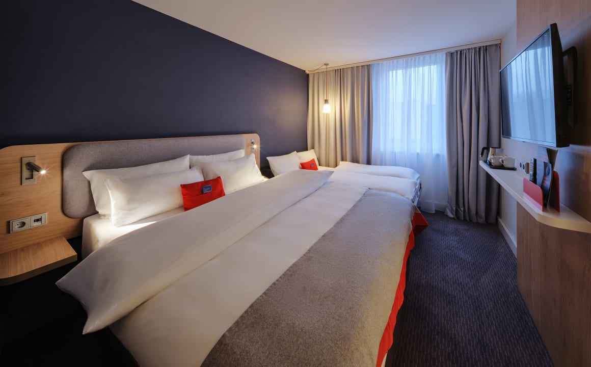 Zimmer Holiday Inn Express Berlin City Center