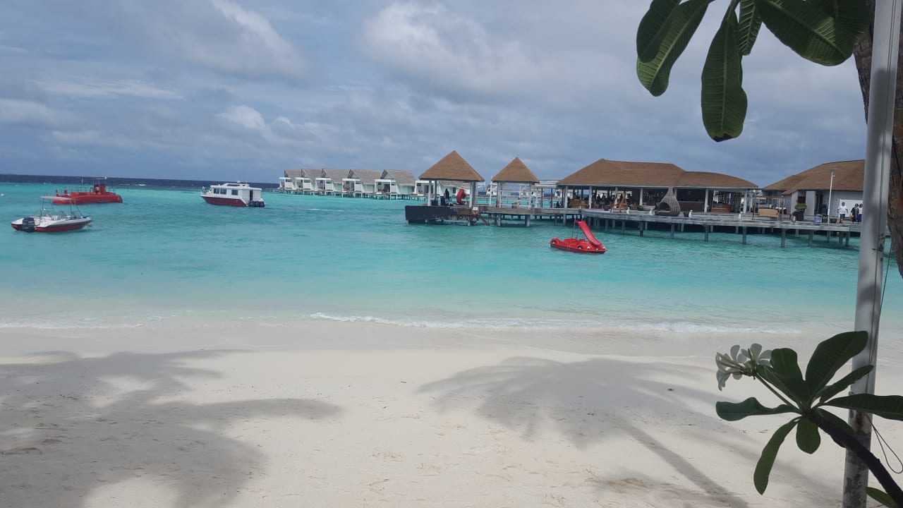 Strand Machchafushi Island Resort & Spa Maldives, The Centara Collection