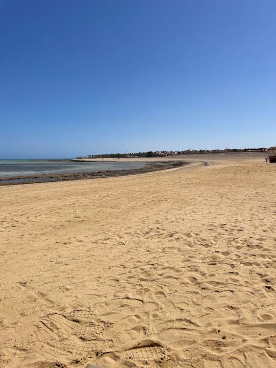 Strand True Beach Resort