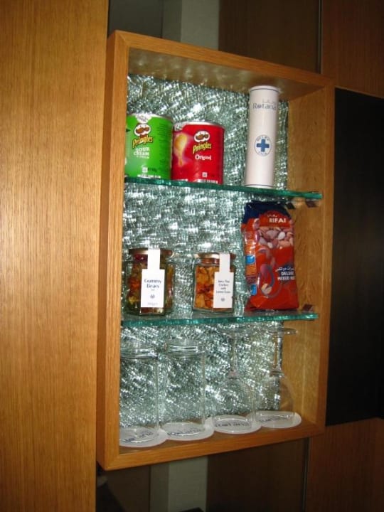 Minibar oben Amwaj Rotana Jumeirah Beach Residence