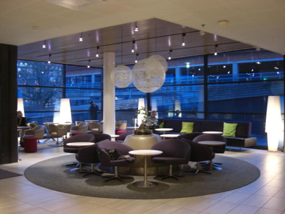 Lobby Scandic Hotel Alvik