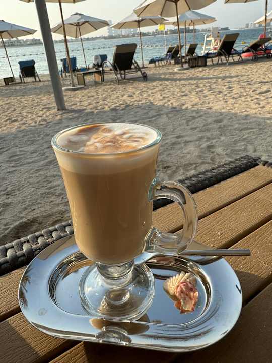 Strand Rixos The Palm Hotel & Suites