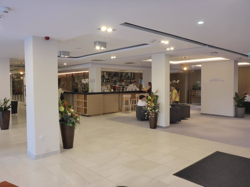 Rezeption Thermal Hotel Balance Lenti