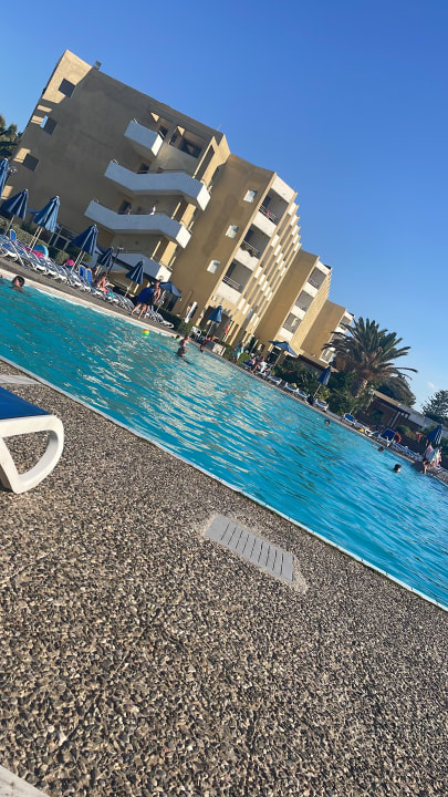 Pool Dessole Dolphin Bay Resort