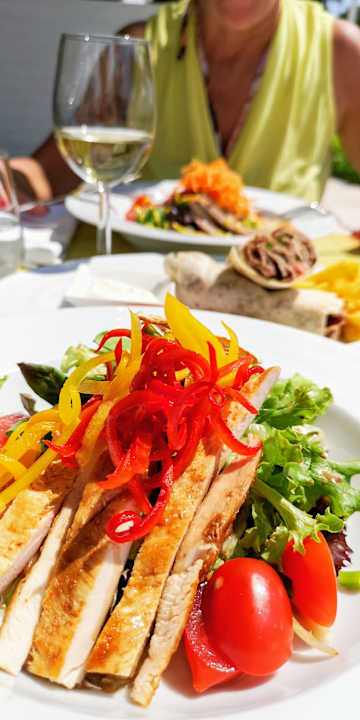 Gastro Acanthus Cennet Barut Collection