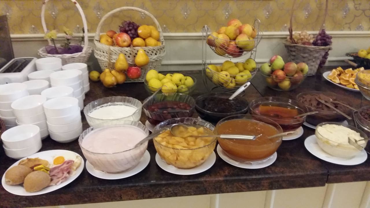 Frühstück  Hotel Mena Palace