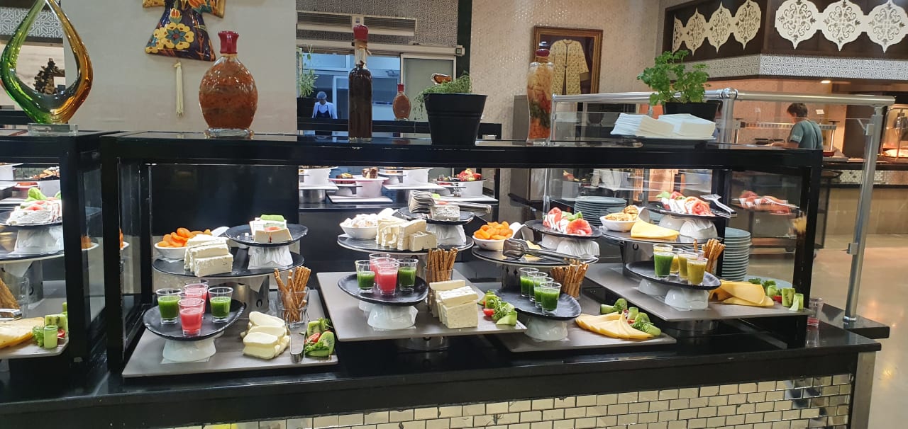 Gastro Crystal Sunset Pearl Collection