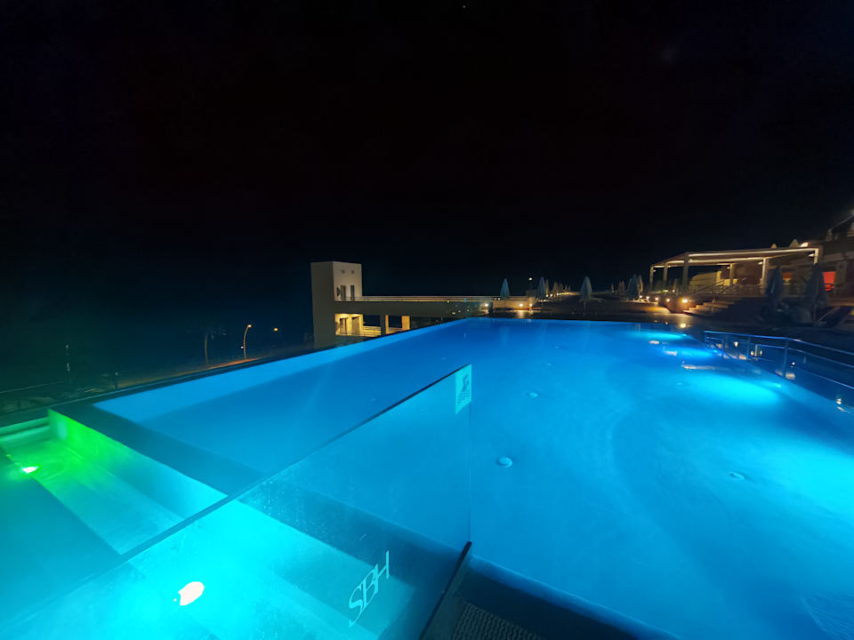 Pool SBH Maxorata Resort