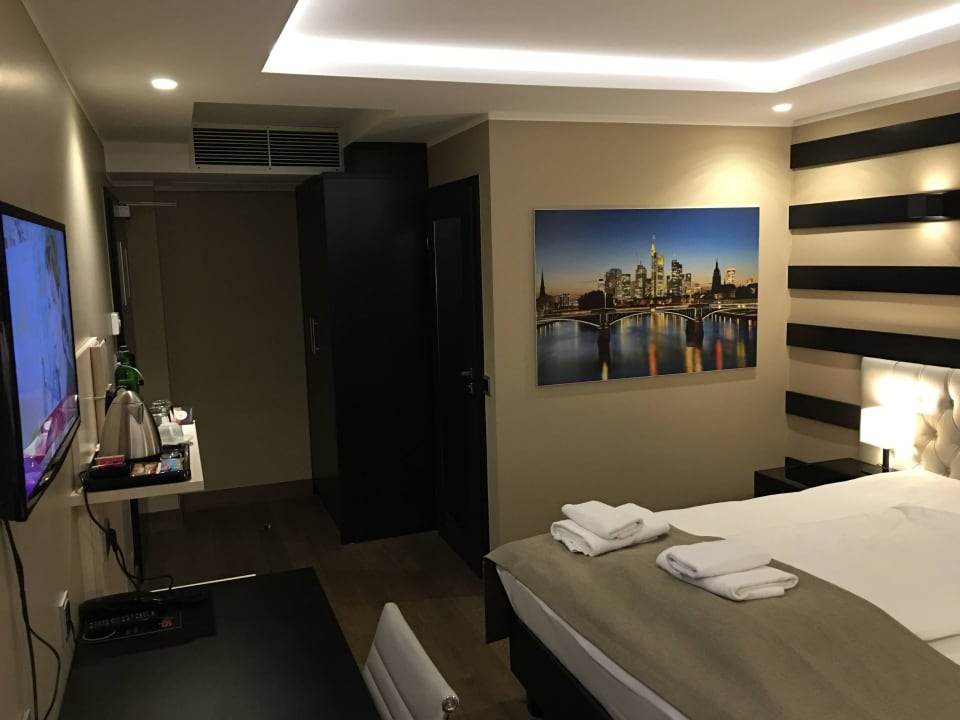 Zimmer 601 Skyline Hotel Europaviertel Frankfurt
