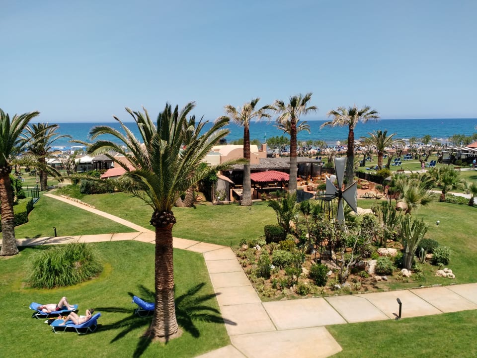 Ausblick Anissa Beach & Village