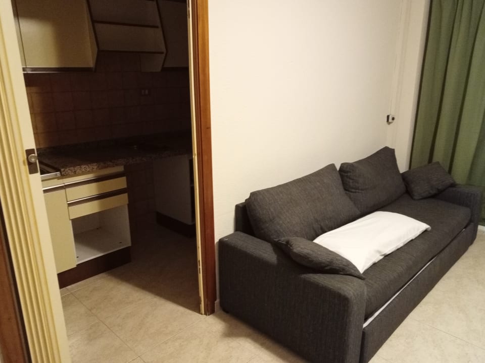 Zimmer California Apartments