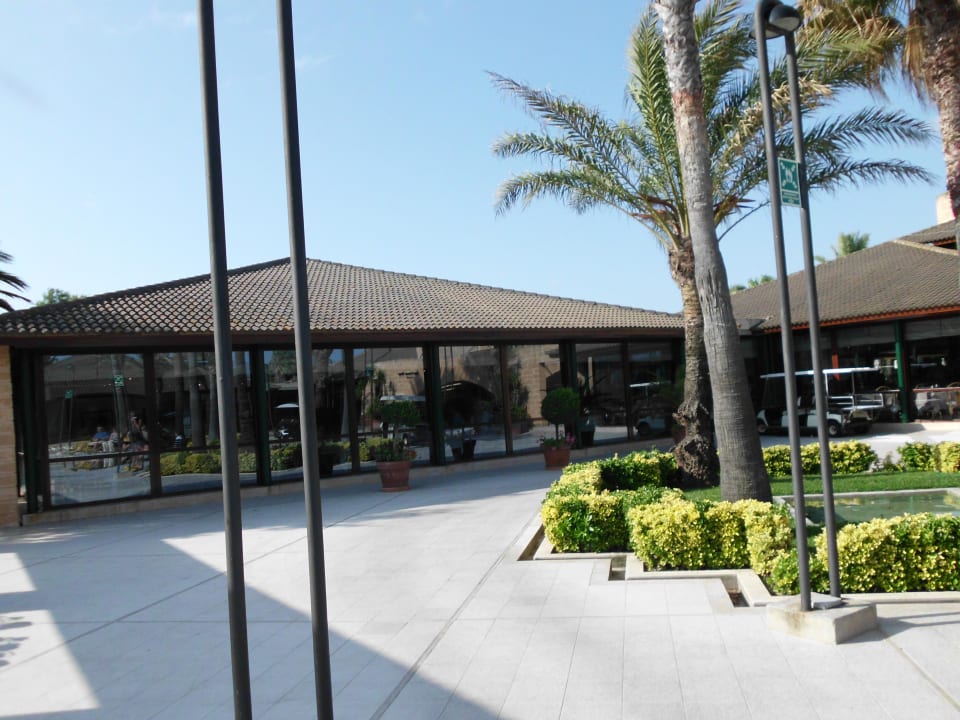 Außenansicht PortBlue Club Pollentia Resort & Spa