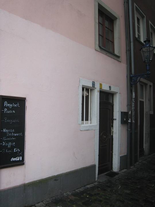 Außeneingang Altstadt Apartment Enteresan