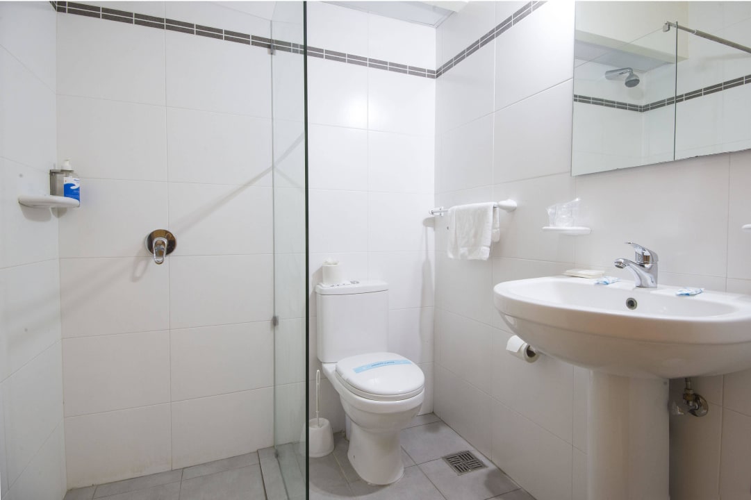 Bathroom  Alexandra Hotel