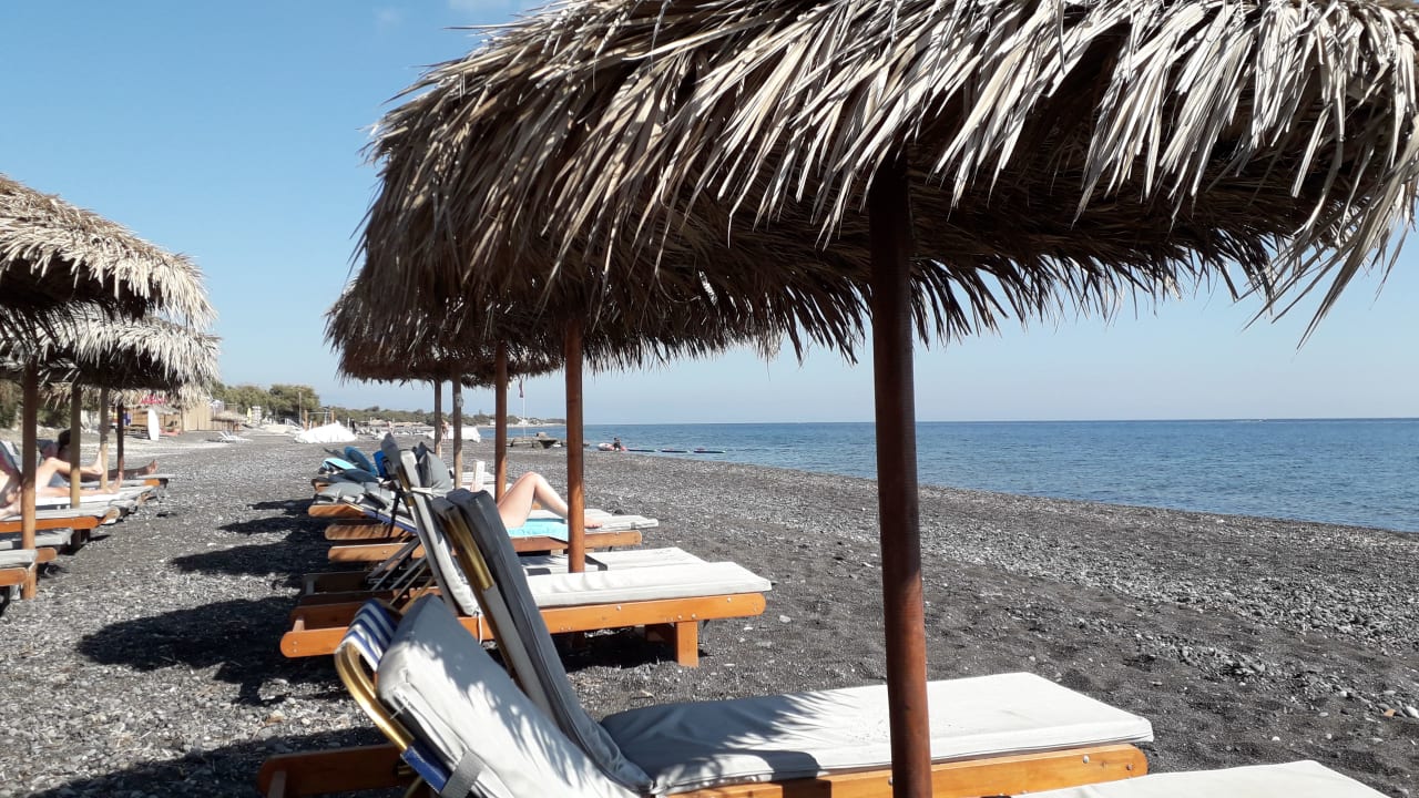 Strand Sigalas Hotel and Apartments