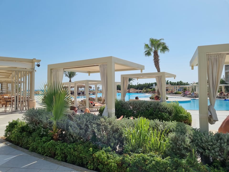 Pool JAZ Elite Casa del Mar Beach