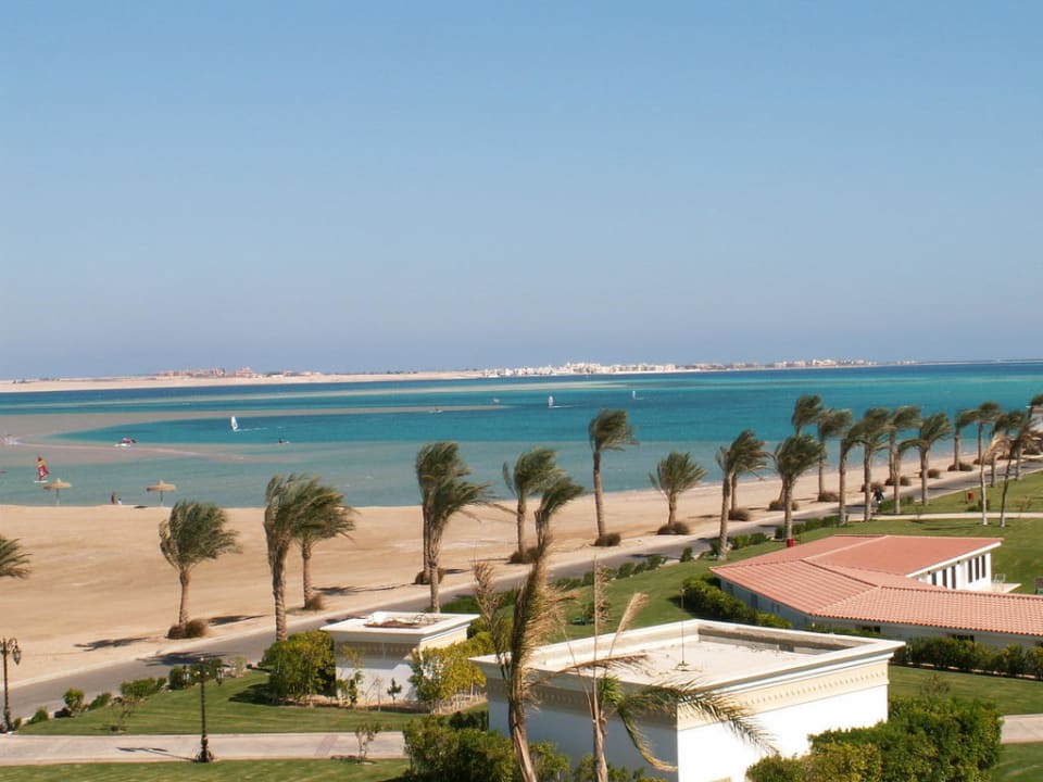 Surf- und Kiterevier Palm Royale Resort - Soma Bay