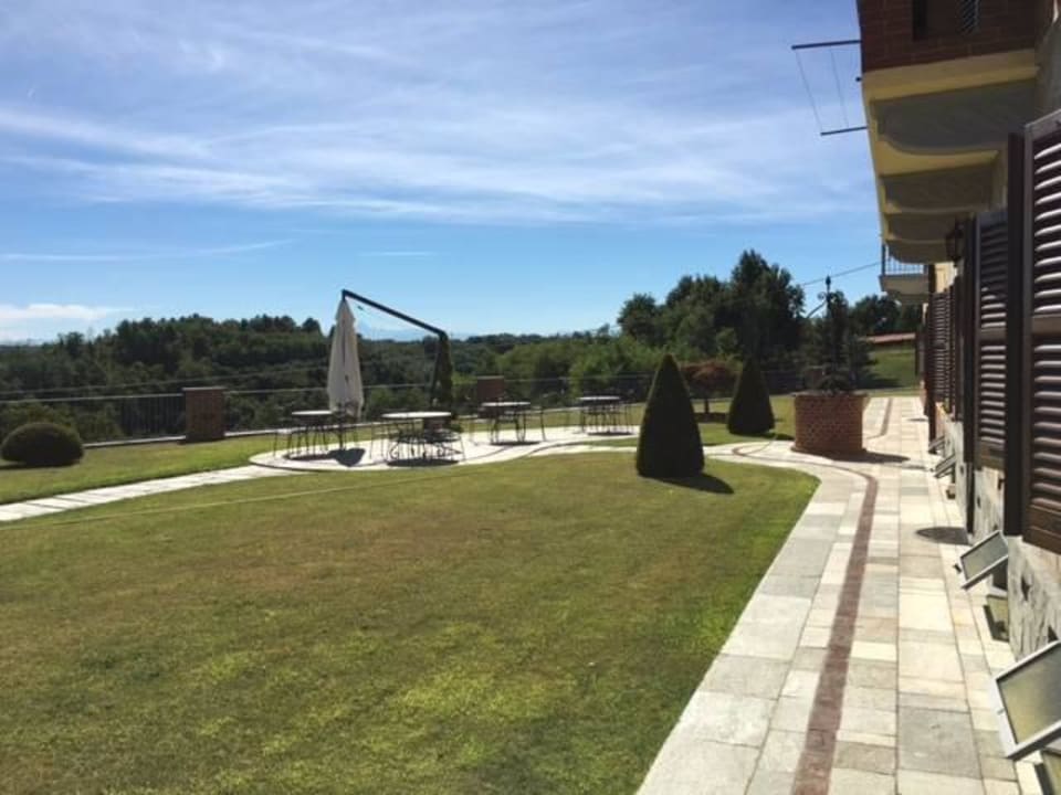 Schöner Sitzplatz mit Aussicht B&B Cascina Bellavista