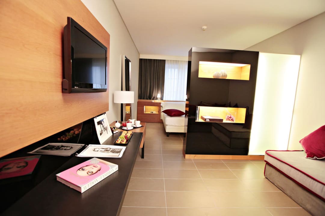 Junior suite Cosmopolitan Business Hotel