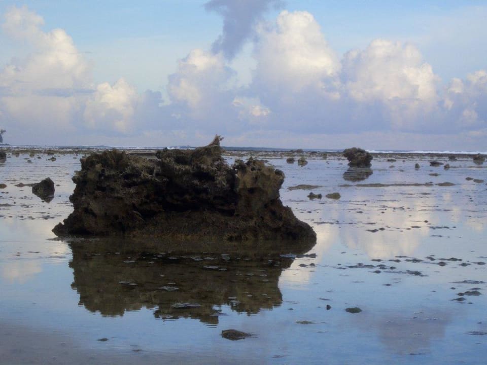 Strand mit Korallenschrott Hotel Sorake Beach Resort