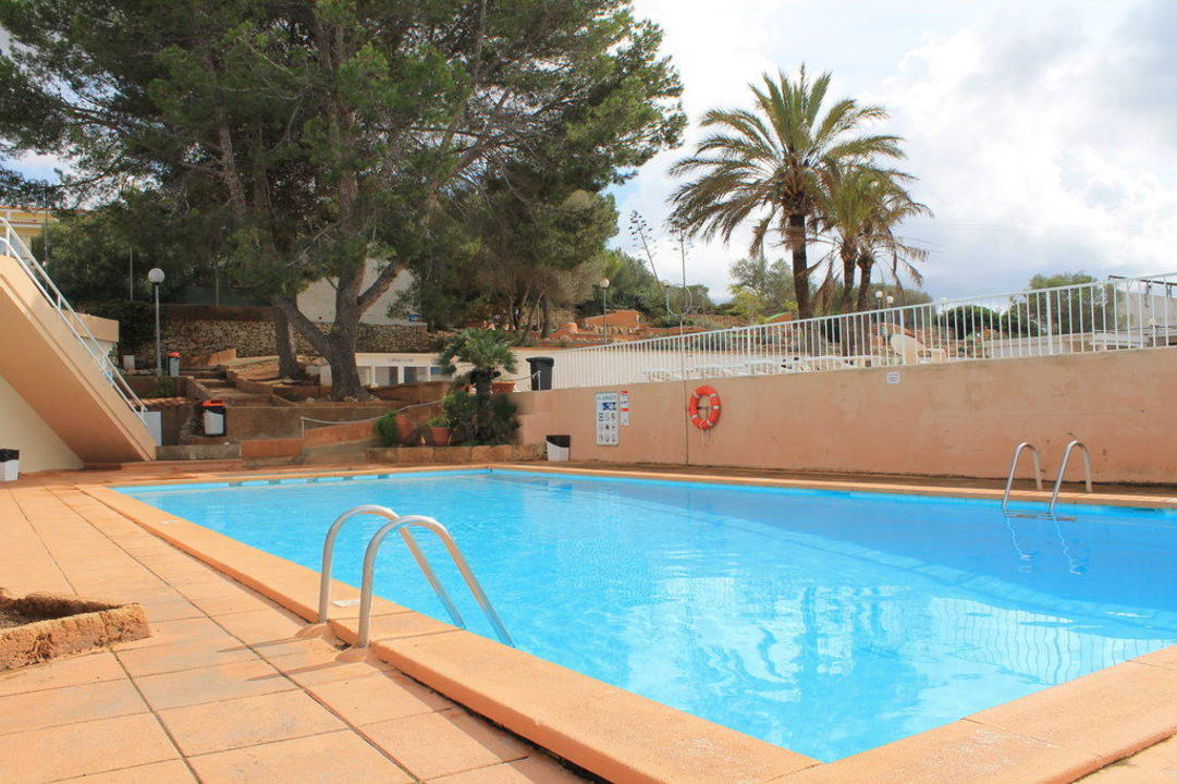 Pool Bar Barco beheizt nur im Mai und Oktober  Sun Club Eldorado