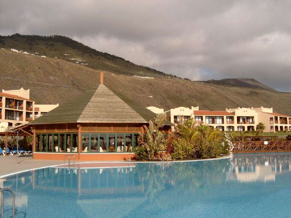 Einer der 10 Pools La Palma Princess
