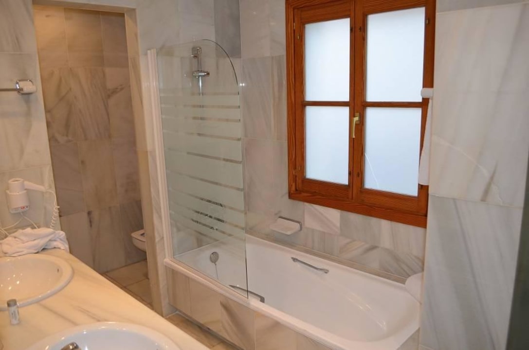 Bad Inmood San Roque