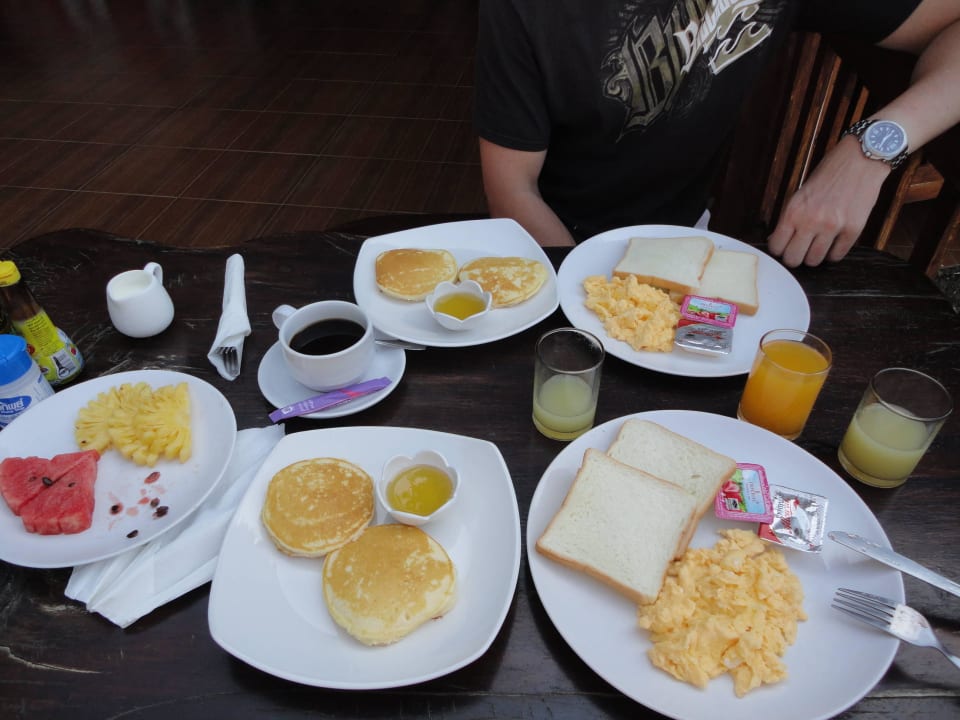 Frühstück KohJum Resort